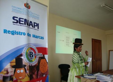 PRENSA 20131118 01 SENAPI EN EL MUNICIPIO DE BATALLAS