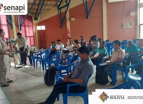 PRENSA 20220331 01 SENAPI; CAPACITA EN MARCAS COLECTIVAS A PRODUCTORES DEL TRÓPICO DE COCHABAMBA